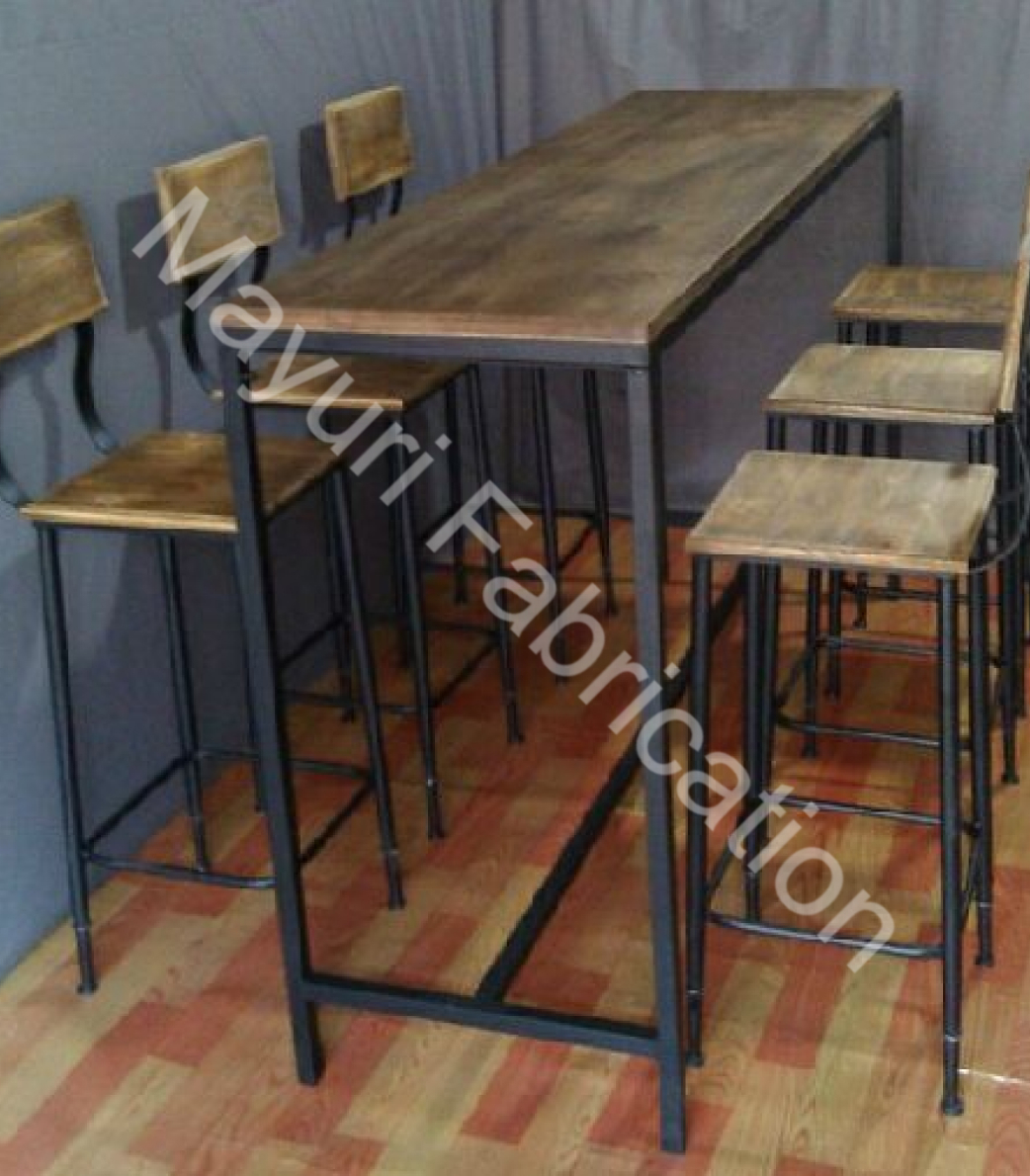 Bar Table in Begaluru