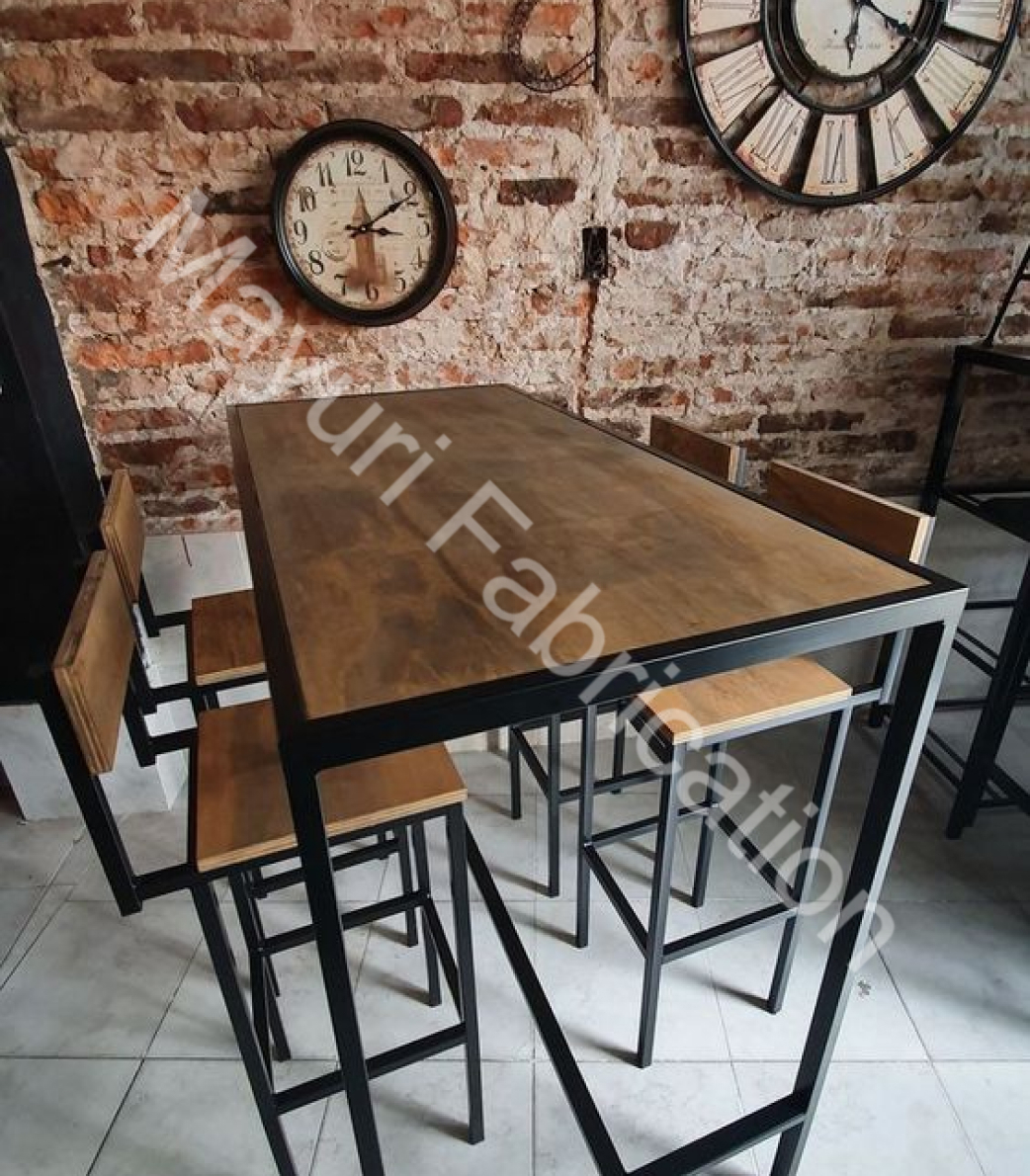 Bar Table in Begaluru